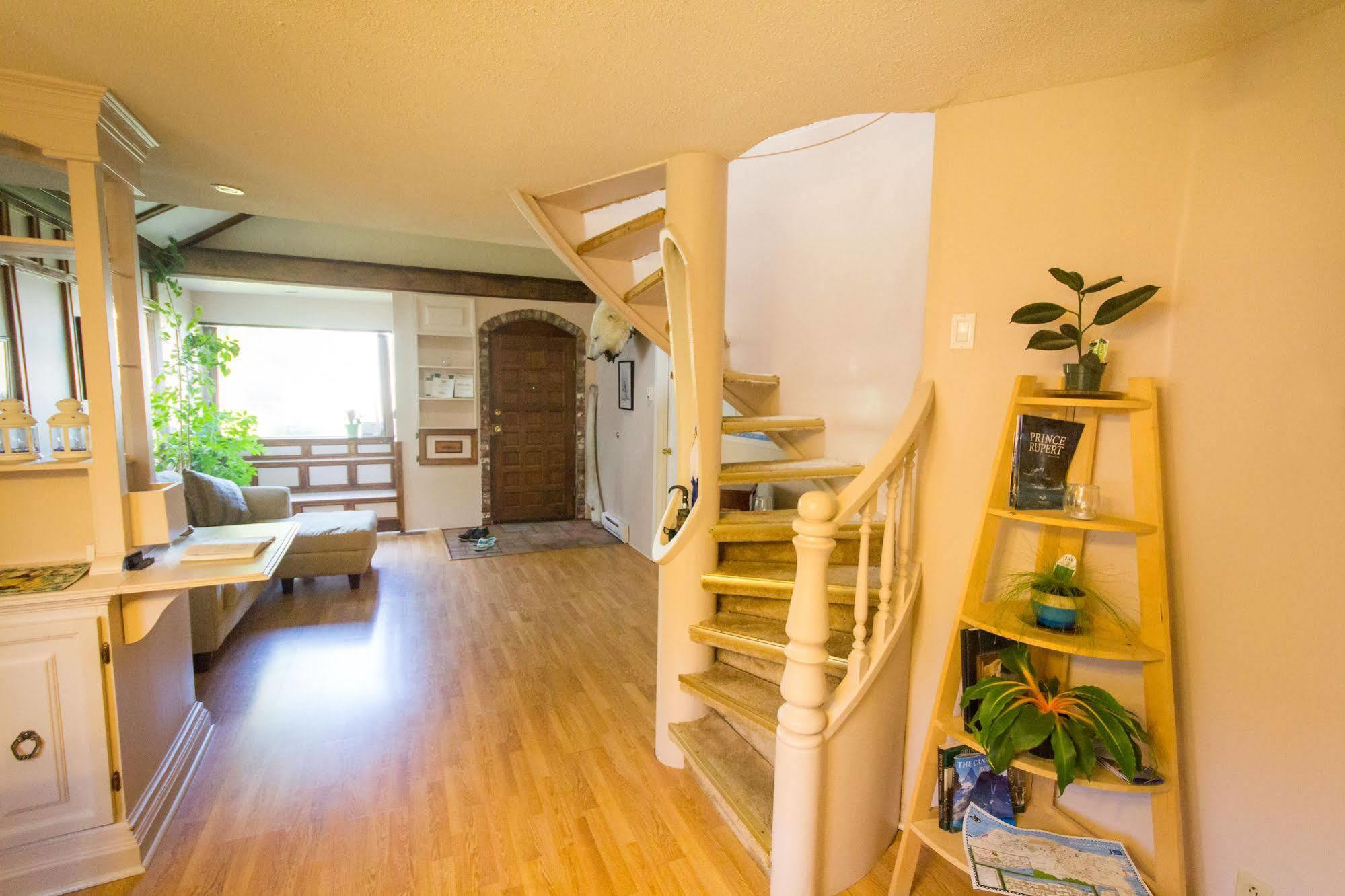 Tall Trees Bed & Breakfast Prince Rupert Dış mekan fotoğraf
